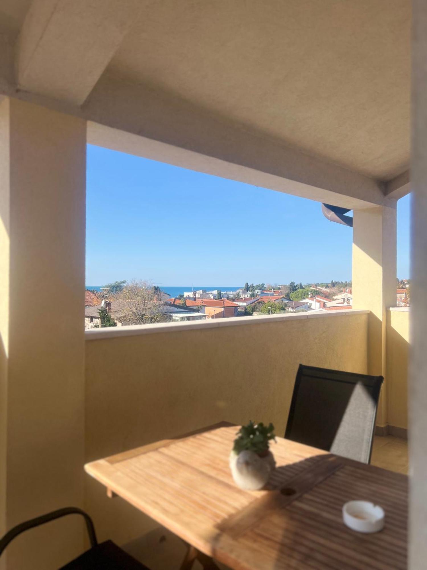 Apartmans Sun & Moon Zambratija  Esterno foto