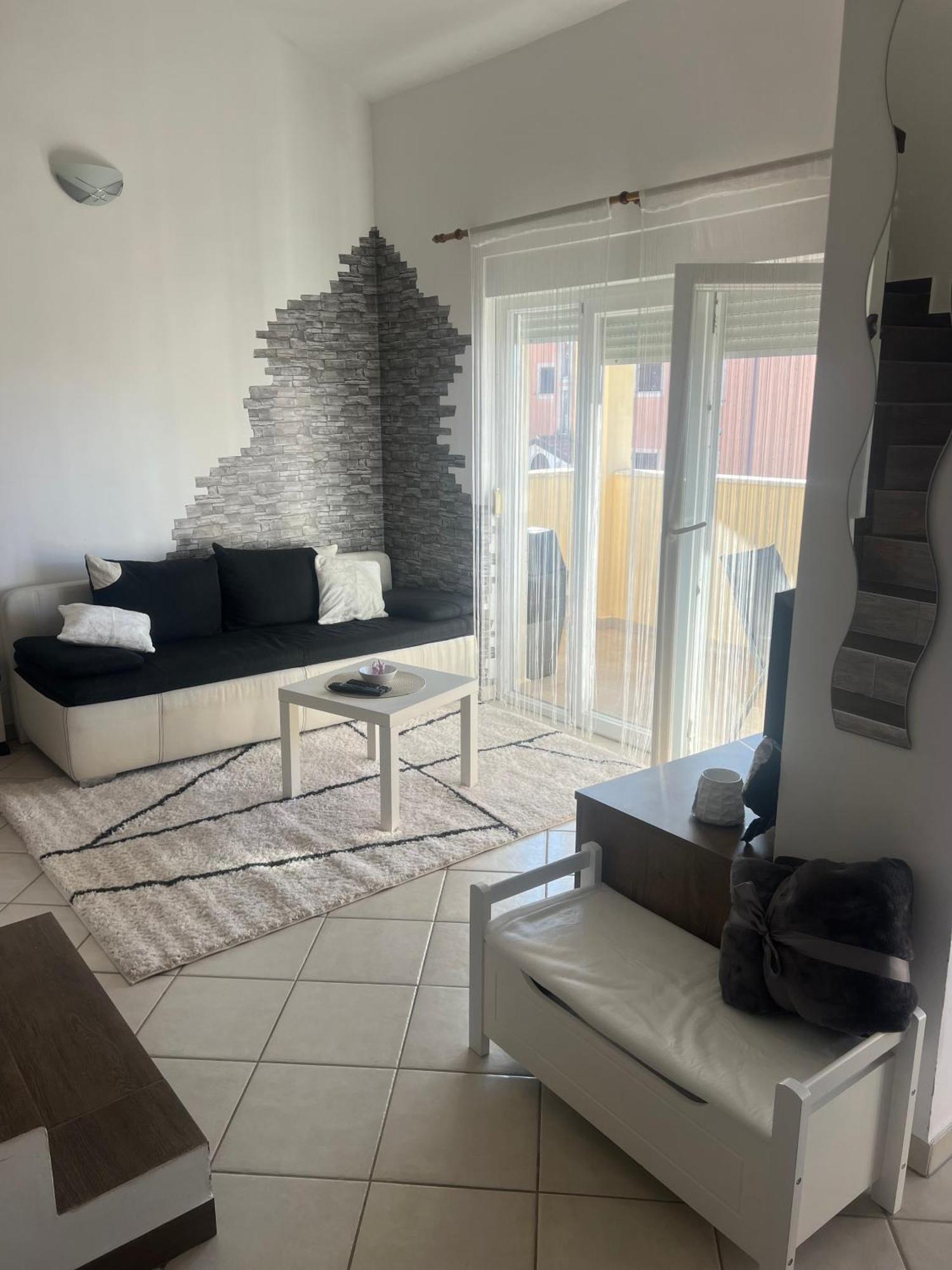 Apartmans Sun & Moon Zambratija  Esterno foto