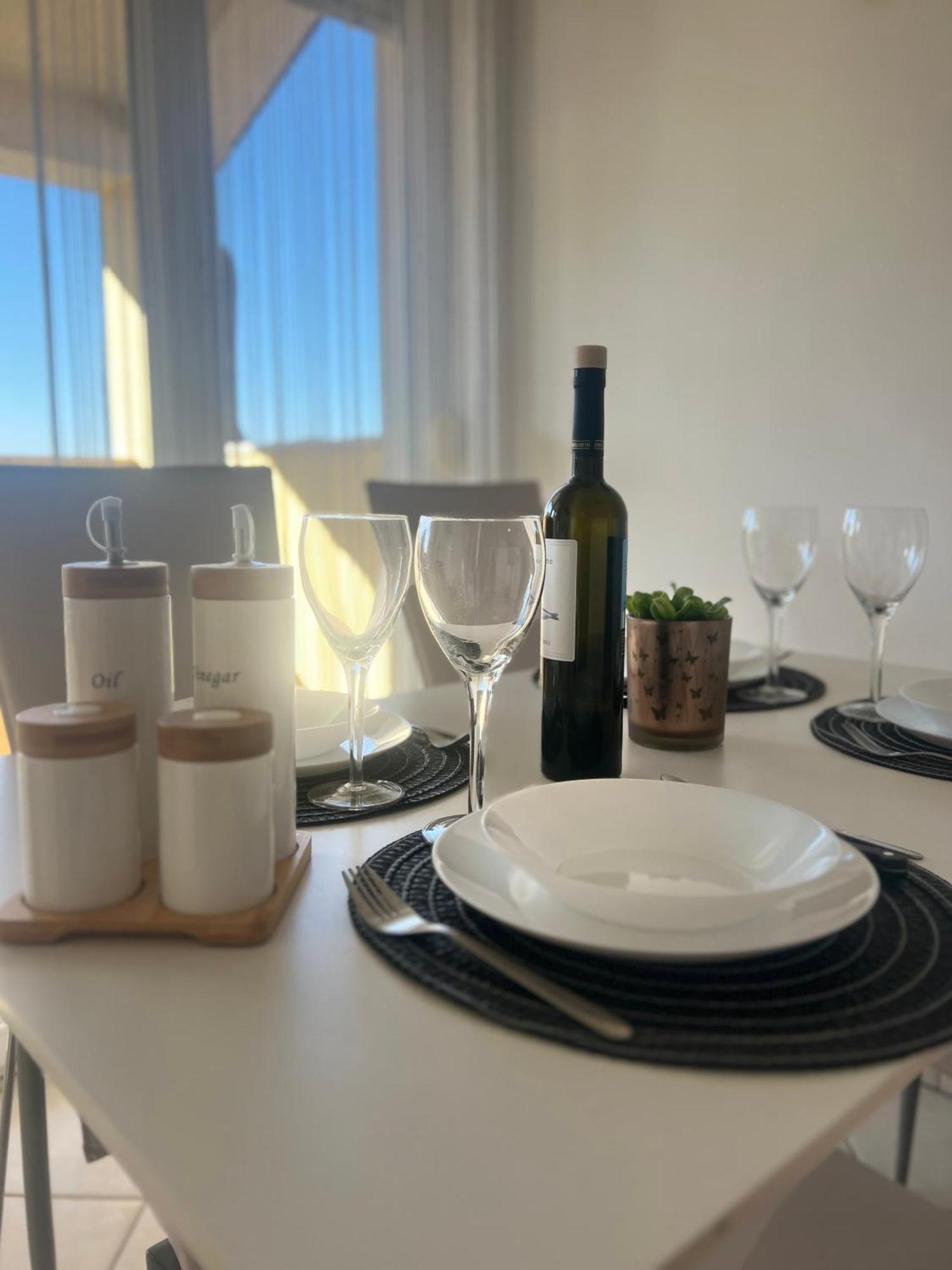 Apartmans Sun & Moon Zambratija  Esterno foto